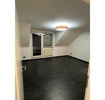 Helle 2-Zimmer-Wohnung mit Balkon in Fürth-Ronhof