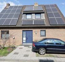 Zweifamilienhaus in Meerbusch Lank-Latum