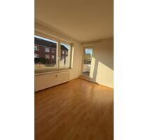 Helle 3 Zimmer Wohnung Ab Sofort Verfügbar!!! - Nordenham