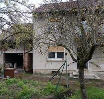 Haus zu verkaufen - 125.000,00&nbsp;EUR Kaufpreis, ca.&nbsp; 160,00&nbsp;m&sup2; in Schweinfurt (PLZ: 97422) Haardt