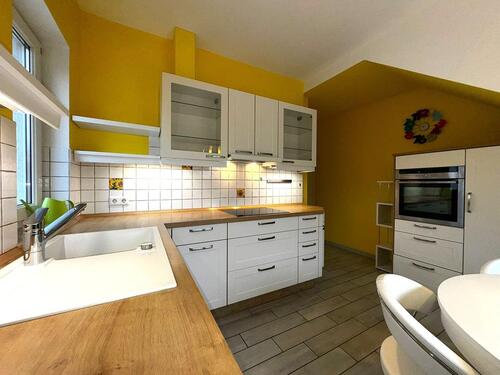 Foto - 2 Zimmer Dachgeschoßwohnung zur Miete in Wiesbaden