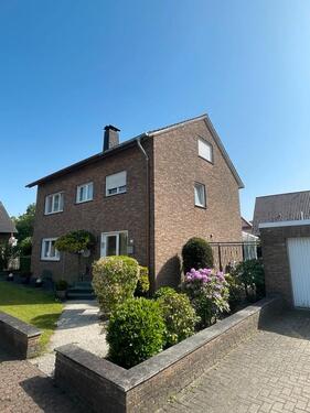 Foto - Zur Miete: Ruhige EG Wohnung mit Souterrain und Garten