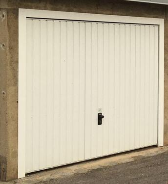 Foto - Garage verfügbar - Jetzt zugreifen!