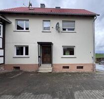 Großes Einfamilienhaus in 35287 AmöneburgErfurtshausen.