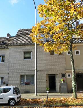 Foto - 7 Zimmer Reihenhaus zum Kaufen in Köln