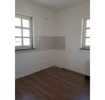 Vollsan. 2-Raum-Wohnung im Stadtzentrum Geithain