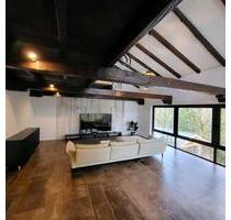 Zweifamilienhaus in bester Lage - Schwabach