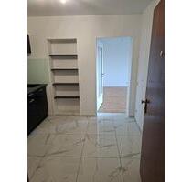 2-Zimmer-Wohnung, umfassend renoviert in Velbert Langenberg