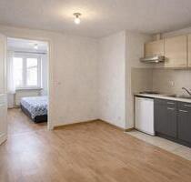 1 Zimmer Wohnung mit Einbauküche und Stellplatz in Gefrees