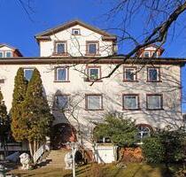 Hochwertige Maisonettewohnung: Wohnen wie im Märchen – mit allem Komfort der Moderne - Nürtingen