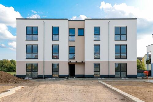 Foto - Moderne 1-Zimmer-Wohnung mit großzügiger Terrasse