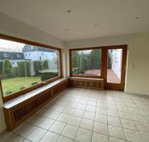 Helle 3-Zimmer-Erdgeschosswohnung mit Terrasse & Garten in Löhne-