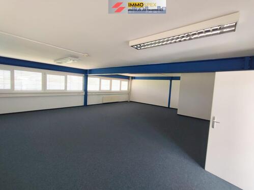 Foto - Büro, Praxis, Atelier, Callcenter, Lagerräume zu vermieten!