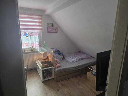 Foto - Dachgeschoßwohnung in Helsa zur Miete