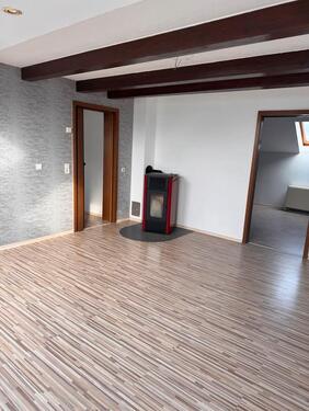 Foto - Charmante 3,5 Zimmer Dachgeschosswohnung