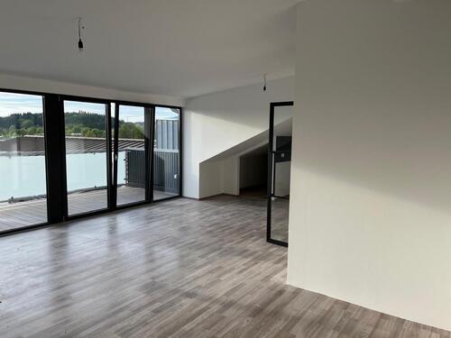 Foto - 2.5 Zimmer Dachgeschoßwohnung zur Miete in Metten