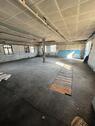 Foto - HalleLagerhalle Schrauber-Halle Garage mit Grube 100 qm