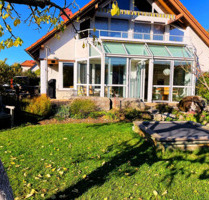 Wunderschöne Erdgeschosswohnung mit Terasse und toller Aussicht - Weißenburg in Bayern