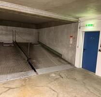 Tiefgaragenstellplatz Duplex oben - München Maxvorstadt