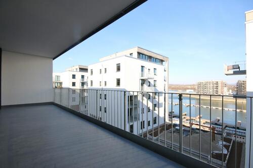 Foto - Moderne 3-Zimmer-Wohnung mit Wasserblick