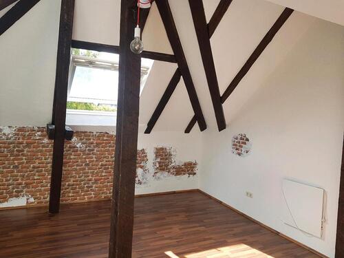 Foto - 1 Zimmer Dachgeschoßwohnung zur Miete in Bad Homburg vor der Höhe