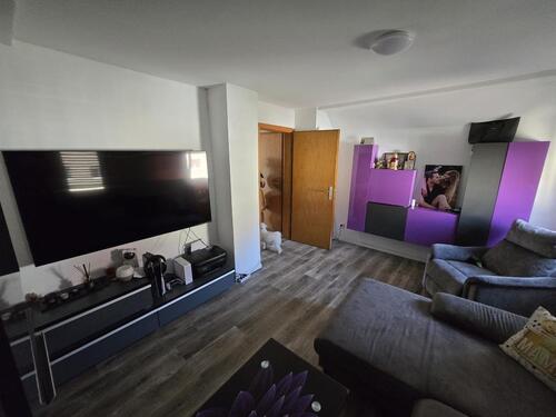 Foto - 2,5 Zimmer Wohnung im DG - 500,00&nbsp;EUR Kaltmiete, ca.&nbsp; 60,00&nbsp;m&sup2;