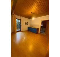 2-Zimmer-Wohnung mit Terrasse, Einbauküche & eigenem Parkplatz - Lohnsfeld