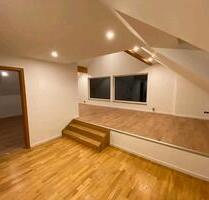 großzügig geschnittene 2,5 Zimmerwohnung - Königswinter