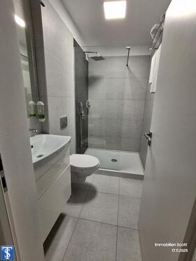 Foto - Attraktive 3-Zimmer-Wohnung in Top-Lage von Plauen – Voll Möbliert!