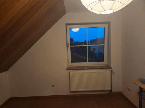 Foto - 3 Zimmer Dachgeschoßwohnung zur Miete in Sarstedt