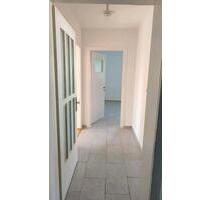 Renovierte 2 Zimmerwohnung - 770,00&nbsp;EUR Kaltmiete, ca.&nbsp; 60,00&nbsp;m&sup2; in Staufenberg (PLZ: 35460)