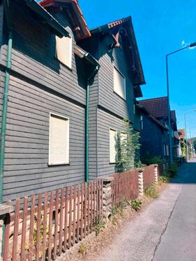 Foto - Ein-Zweifamilienhaus in Suhl - 40.000,00&nbsp;EUR Kaufpreis, ca.&nbsp; 147,00&nbsp;m&sup2;
