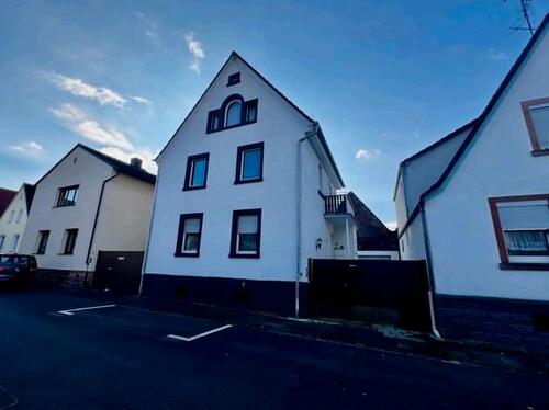 Foto - Geräumiges Einfamilienhaus zentral in Schaafheim