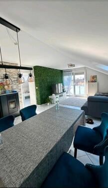 Foto - 5 Zimmer Dachgeschoßwohnung zur Miete in Niederwerrn