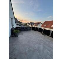 Gemütliche Dachgeschosswohnung mit großer Terasse- ca. 80m2 - Lahntal