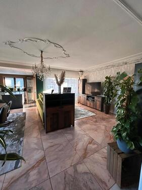 Foto - Attraktive, großzügige Eigentumswohnung in ruhiger Lage