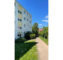 4-Zimmer-Wohnung im EG mit Balkon, Stellplatz, Keller, EBK - Detmold Hakedahl