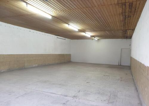 Foto - Isolierter Lagerraum – 132 m² mit Starkstrom, Stellp., Rolltor