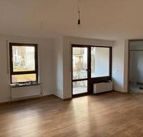 Helle, neu renovierte 3-Zimmer-Wohnung Landshut Nikola Papiererst