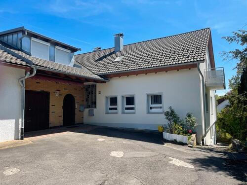 Foto - Haus in Empfingen - 1.350,00&nbsp;EUR Kaltmiete, ca.&nbsp; 190,00&nbsp;m&sup2;