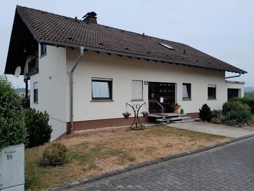 Foto - Mehrfamilienhaus, Wohnhaus zum Kaufen in Nentershausen