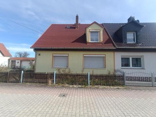 Foto - Doppelhaushälfte - 95.000,00&nbsp;EUR Kaufpreis, ca.&nbsp; 70,00&nbsp;m&sup2;