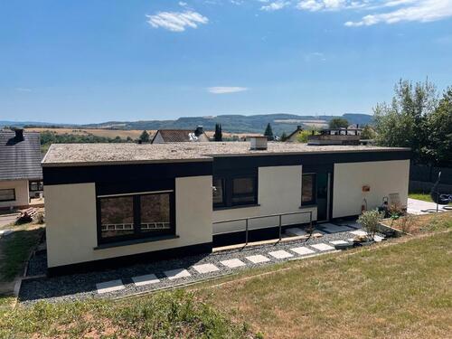 Foto - Modernisiertes Einfamilienhaus mit ELW - provisionsfrei