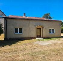 Haus mit Grundstück - 130.000,00&nbsp;EUR Kaufpreis, ca.&nbsp; 70,00&nbsp;m&sup2; in Großharthau (PLZ: 01909)