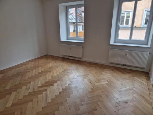 Foto - 2 Lichtdurchflutete WG-Altbau-Zimmer in Top-Lage!