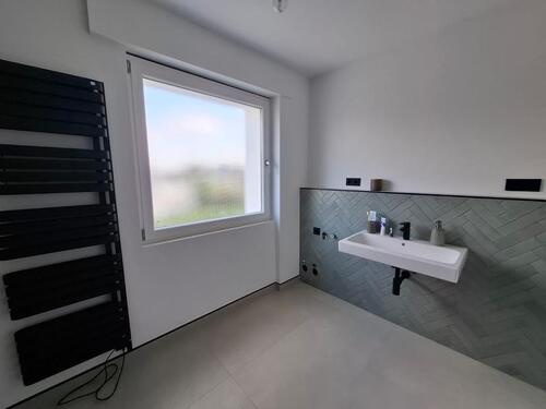 Foto - Erstbezug nach Kernsanierung: 5-Zimmer Wohnung mit Balkon