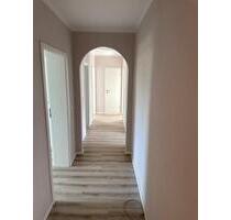 Sonnige 4 Zimmer Wohnung (Gronau Leine) - Gronau (Leine)