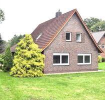 Teilrenoviertes Einfamilienhaus in Uplengen zu vermieten