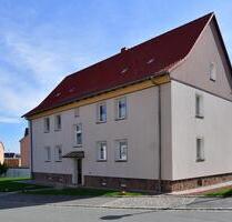 In Hohndorf... - 469,00&nbsp;EUR Kaltmiete, ca.&nbsp; 67,00&nbsp;m&sup2; in Hohndorf (PLZ: 09394)