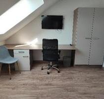 1-Zimmer-Apartment - 390,00&nbsp;EUR Kaltmiete, ca.&nbsp; 16,00&nbsp;m&sup2; in Adlkofen (PLZ: 84166)